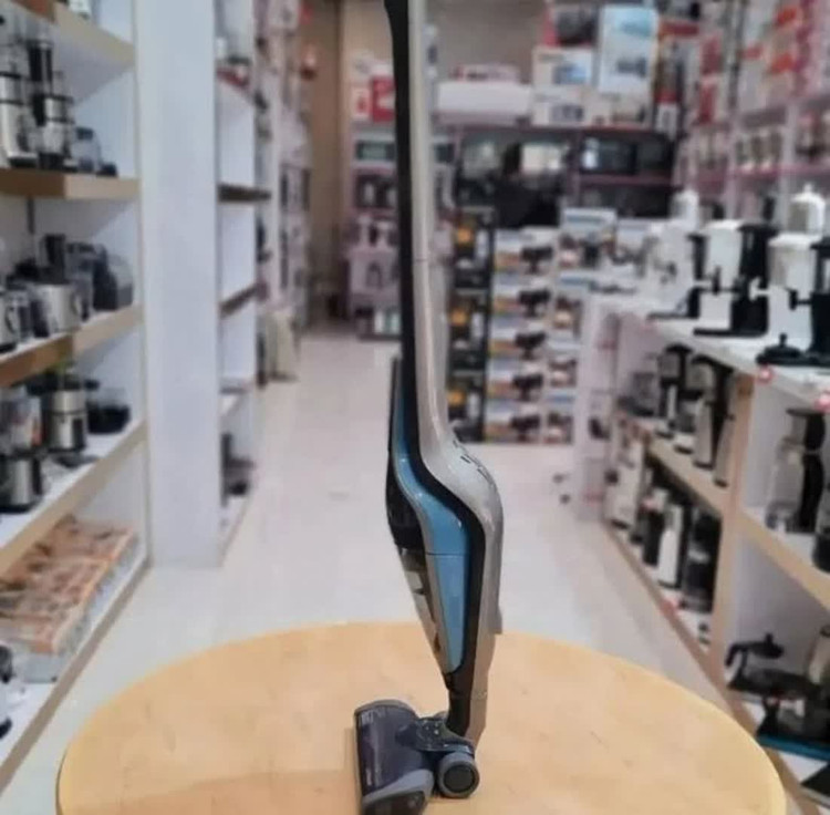 جاروشارژی بلک اندیکر مدل SVA420B