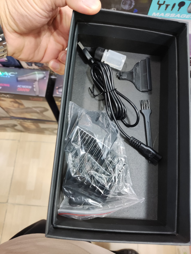 ماشین اصلاح فیلیپس مدل PH_750
